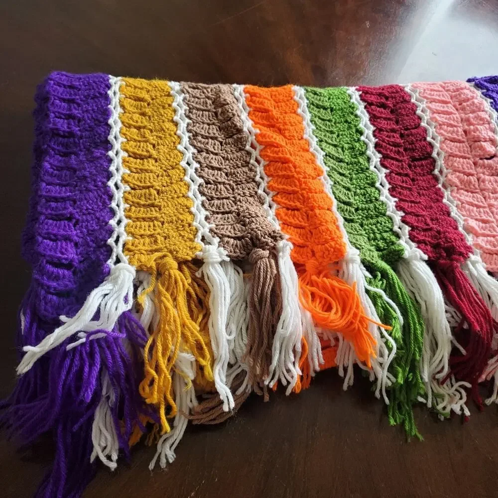 Vintage Colorful yarn fringed crocheted throw blanket EUC